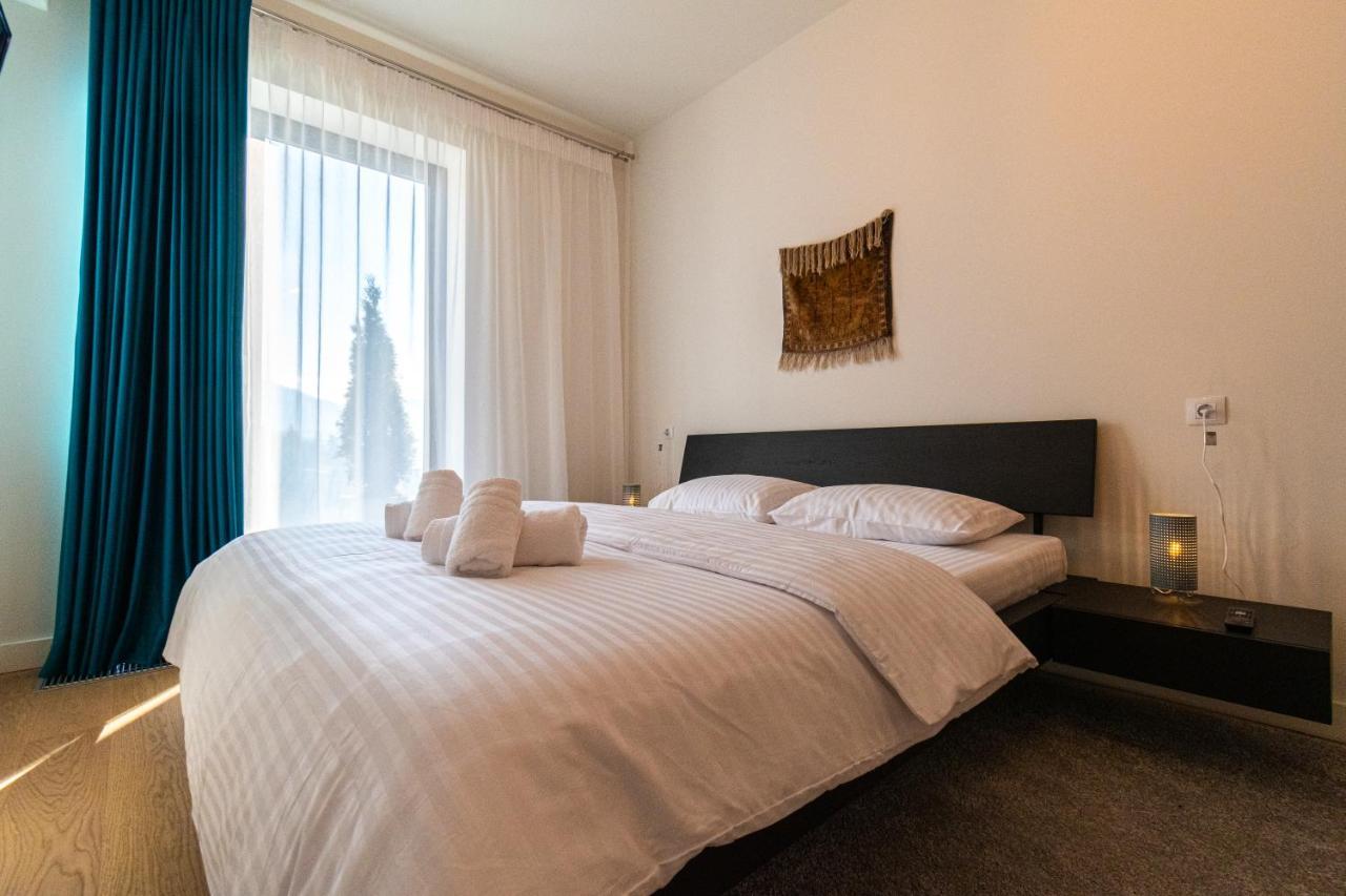 Mirador Bohemian Apt With Views Over Old Town And Tampa Mountain, Near Poiana Брашов Екстер'єр фото